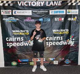 LR-251206-img_0056 null